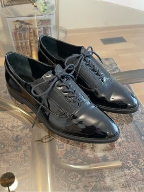 Women’s Calvin Klein Black Patent Leather Lace-Up Flats